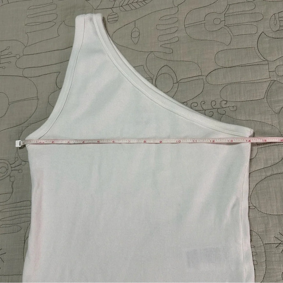 NWOT Anthropologie Pilcro Zeda Ribbed One Shoulder Top M White Staple Piece - Picture 7 of 7